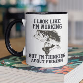 Penser À La Pêche Au Travail Café Mug