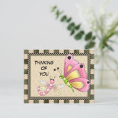 Penser à votre carte postale (Debout devant)