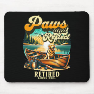 Pensioen Gouden Retriever Pootjes En Reflecterende Muismat