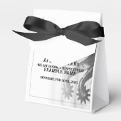 Pensioenaankondiging met oude sporen bedankdoosjes (Voorkant Zijde)