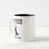 Pensionering niet vermoeide tennisser tweekleurige koffiemok (Voorkant links)