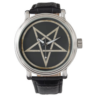 Pentagram Horloge