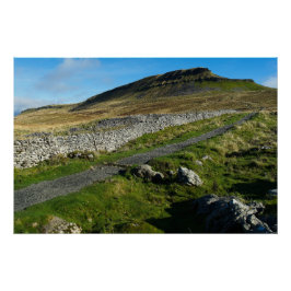 Penyghent gezien vanaf het voetpad naar boven perfect poster