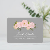 Peonies rose pâle Gris Carte de remerciements Mari (Debout devant)