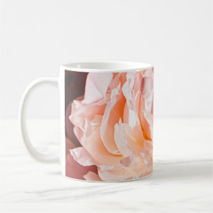 Peony bloemen als luxe florale achtergrond, bruilo koffiemok