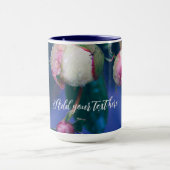 Peony bloemen na regen mok (Midden)