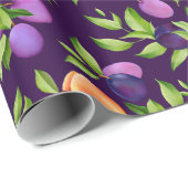 Peraches Plums Paars Cute Fruit Botanische Patroon Cadeaupapier (Rol Hoek)