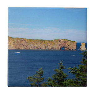 Percé Rock in de Golf van de St. Lawrence Tegeltje