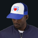 Père mignon du Casquette de la répétition de marié<br><div class="desc">Heure de la répétition mariage ? Casquette bleu et blanc pour le père de la mariée à porter pour désigner son statut spécial lors de la répétition mariage... et par la suite,  aussi. Un coeur d'amour rouge remplace le "O" dans "POP".</div>