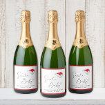 Père Noël Baby Christmas Baby shower<br><div class="desc">Étiquettes de vin mousseux mignons pour votre baby shower de Noël avec "Père Noël Baby" dans un script chic avec un swash de coeur,  une aquarelle de Père Noël rouge casquette,  et le nom de la future maman et la date de la douche en simple topographie.</div>