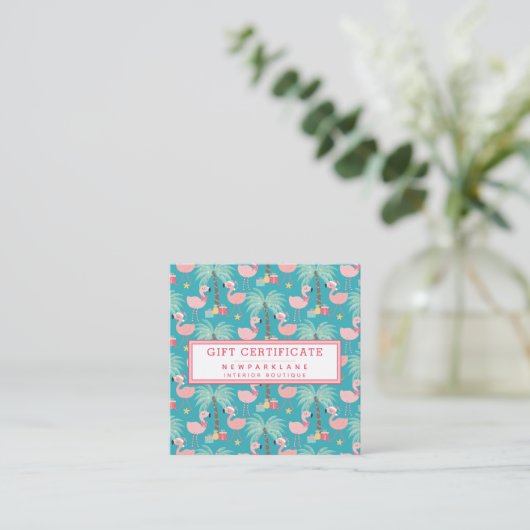 Père Noël Flamant rose - Certificat cadeau de Noël (Debout devant)