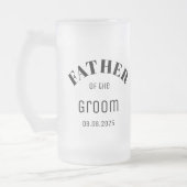 Père personnalisé de Groom Beer Mug (Gauche)