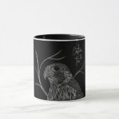 Peregrine Falcon in boomtakken met handschrift Mok (Midden)