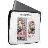Perfect Girl Laptop Sleeve (Voorkant Rechts)