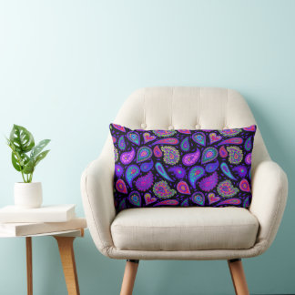 Perfect  Paarse Paisley op zwart Kussen