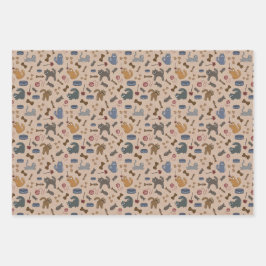 Perfect speelse katten op een bruine achtergrond inpakpapier vel