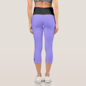 Périwinkle bleu avec noir design capri leggings (Verso)