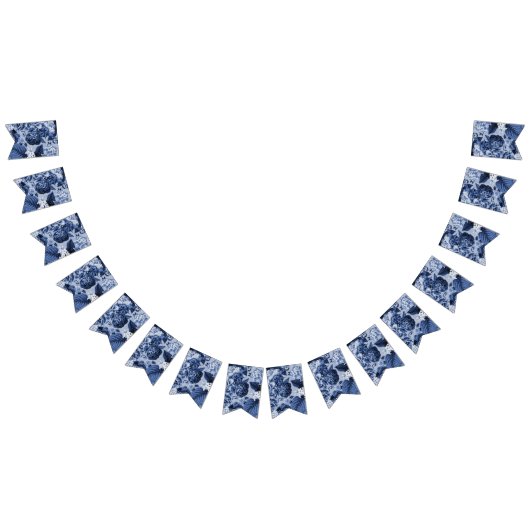 Periwinkle Blue Floral Toile No.1  Vlaggetjes (Alle)