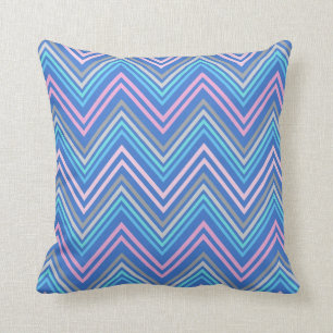 Periwinkle Blue Pink & Grey Chevron Pattern Kussen