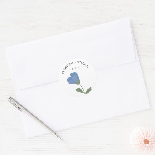 Periwinkle Blue Spring Flower, gepersonaliseerd Ronde Sticker (Envelop)