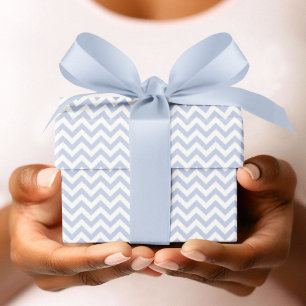 Periwinkle & White Chevron Stripe Baby shower Cadeaupapier