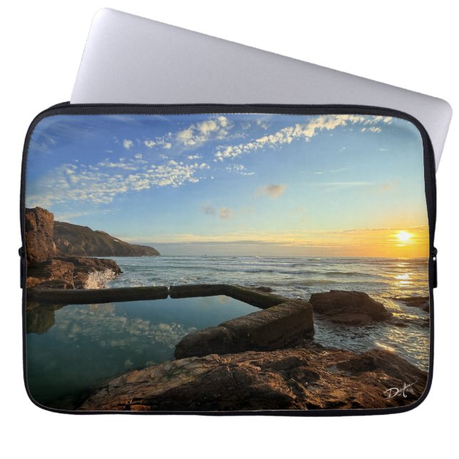Perranporth Beach Pool at Sunset Laptop Sleeve (Voorkant)