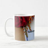 Perroquet rouge sur une tasse (Gauche)