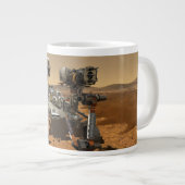 Perseverance Rover werkt op het oppervlak van Mars Extra Grote Beker (Voorkant rechts)