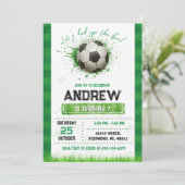 Personal Soccer Birthday Invitation (Debout devant)