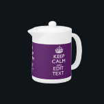 Personalisé KEEP CALM ET Éditer le texte en violet<br><div class="desc">Un accent mauve personnalisé Conserver le calme et continuer sur le style en disant sur un cadeau personnalisé. Essayer humoristique ou fantaisiste sur vos mots créatifs sur les deux lignes de texte modifiables. N'oubliez pas d'utiliser des lettres CAPITAL pour obtenir les meilleurs résultats. Les motifs de broderie sont disponibles dans...</div>