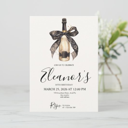 Personalised 18th Champagne Birthday Invitation (Debout devant)