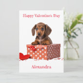 Personaliseer Dachshund Puppy Heart Box Valentijn Feestdagenkaart (Staand voorkant)