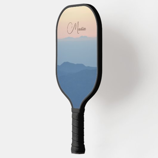 Personaliseer de prachtige Colour Mountains Montse Pickleball Paddle (Links)