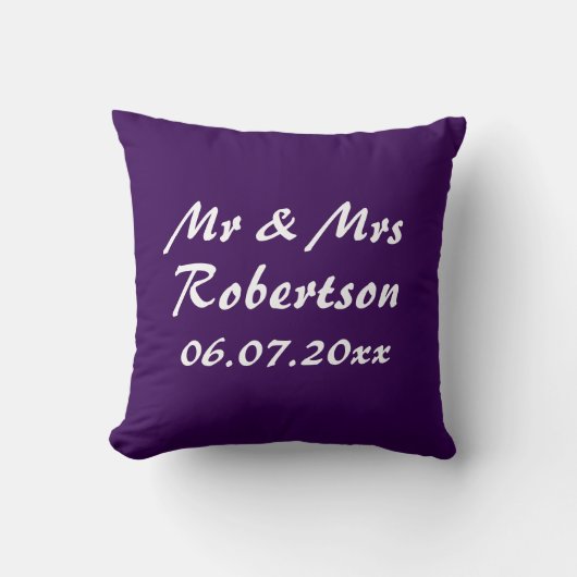 Personaliseer Mr. en Mrs. paarse trouwritzipper Kussen (Voorkant)