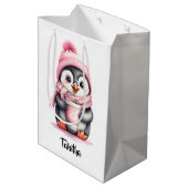 Personaliseer Schattigee Roze Pinguïn Kerstmis Gif Medium Cadeauzakje (Achterkant Gekanteld)