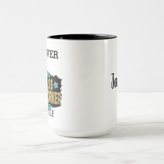 PERSONALIZE CAREGIVER Badass Mirakelwerker Funny Mok (Midden)