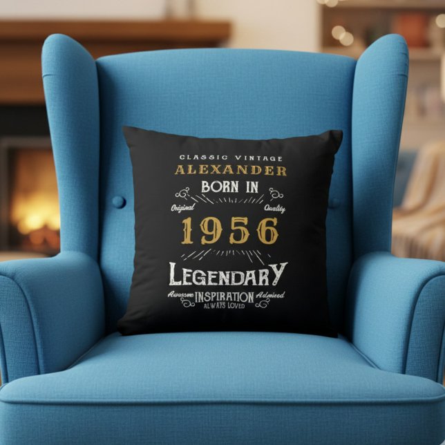 Personalized 70th Birthday Born 1956 Legend Black Kussen (Born 1956 throw pillow in an armchair.)