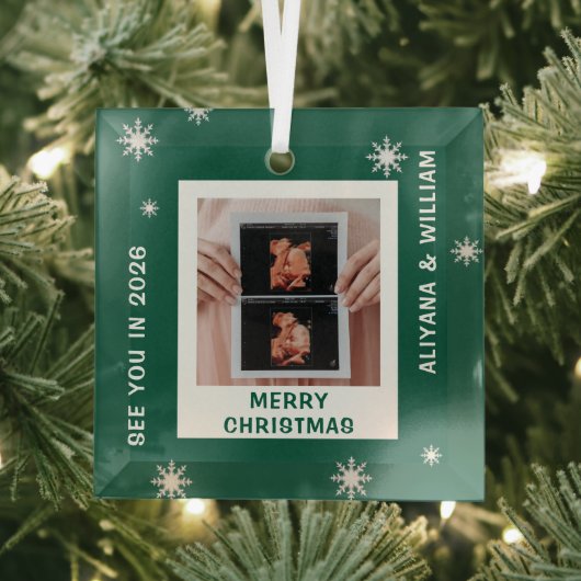 Personalized Baby Expecting Pregnancy Christmas Glas Ornament (Insitu)