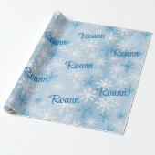 Personalized Blue & White Winter Snowflake Pattern Cadeaupapier (Uitgerold)