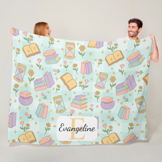 Personalized Bookish Magic Green Pastel Girly Name Fleece Deken (In situ)