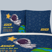 Personalized Boy Astronaut, Star & Space Explorer  Kussensloop