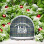 Personalized Cabin Snow Globe with Green Tartan  (Noël)