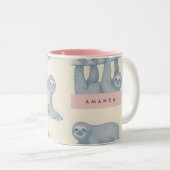 Personalized Charming Elegant Blue Sloth Pattern Tweekleurige Koffiemok (Voorkant rechts)