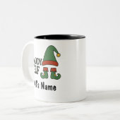 Personalized Daddy Elf Mug – Custom Christmas Gift Tweekleurige Koffiemok (Voorkant links)