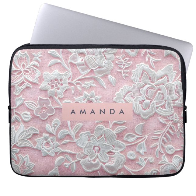 Personalized Elegant Soft Blush Lace Flower Laptop Sleeve (Voorkant)