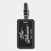 Personalized Family Name in Elegant Script Black Bagagelabel (Voorkant verticaal)