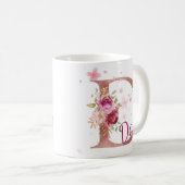 Personalized Floral Initial Mug – Letter D Koffiemok (Voorkant rechts)
