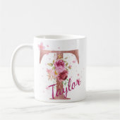 Personalized Floral Initial Mug – Letter T (Gauche)