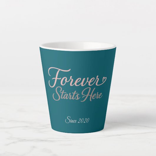 Personalized gift with the date the relationship latte mok (Voorkant)
