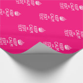 Personalized KEEP CALM AND Your Text on Fuchsia Cadeaupapier (Hoek)